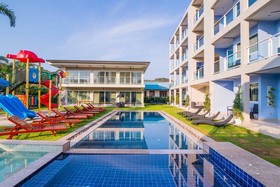 Surf and Sand Resort