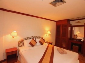 Tanawit House