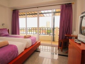 Tanawit House