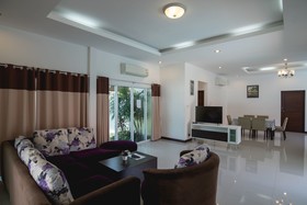 The Legacy Huahin Pool Villa
