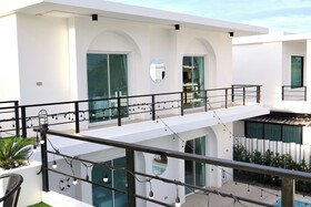 The Modern Pool Villa Hua Hin