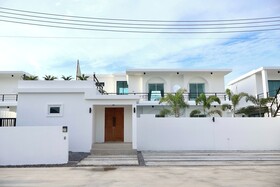 The Modern Pool Villa Hua Hin