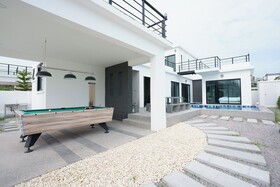 The Modern Pool Villa Hua Hin