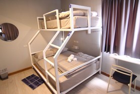 The Moon Hostel Hua Hin