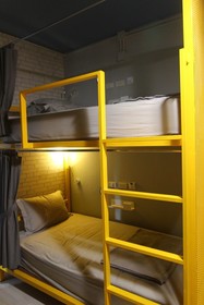 The Moon Hostel Hua Hin