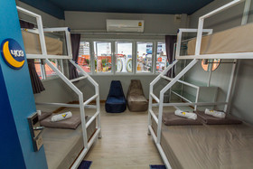 The Moon Hostel Hua Hin