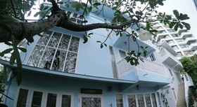 The White Houses
