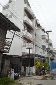 Tongmee Guest House