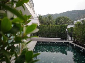 T Villas Huahin