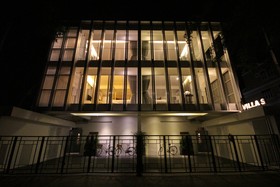 Villa S