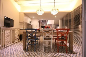 Villa S