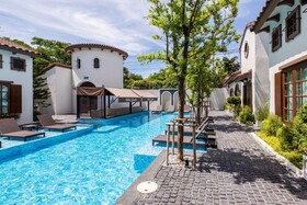Villa Seville