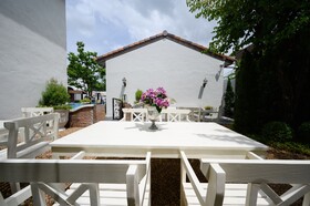 Villa Seville