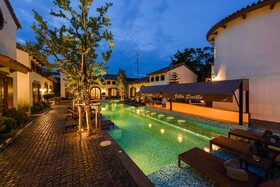Villa Seville