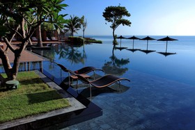 V Villas Hua Hin - MGallery Hotel Collection