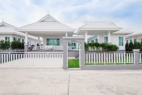 Wan Arun Houses