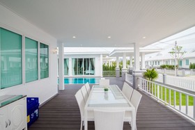 Wan Arun Houses