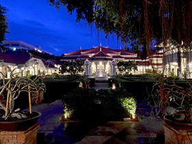 Wora Bura Hua Hin Resort & Spa