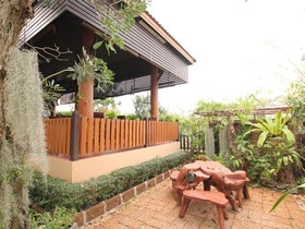 Zea Za Garden
