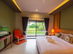 Cha Am Country Home