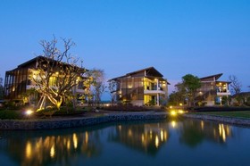i Tara Resort & Spa
