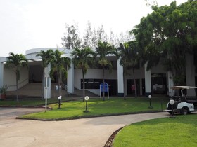 Sawang Resort Golf Club & Hotel