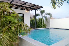 Airrin Pool Villa