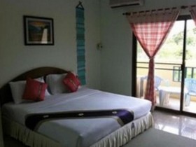 Aow Noi Sea View Resort