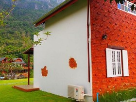Baan Buang Bua