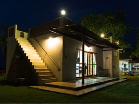 Baan Buang Bua