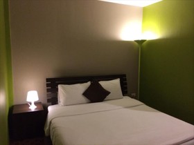 Baan Chomphu Hotel