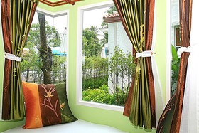 Baan Montra Beach Resort