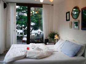 Brassiere Beach Hotel