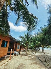 Coco Pino Bankrut Beach Resort