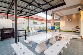 Green View Pool Cha-Am
