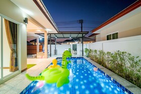 Green View Pool Cha-Am