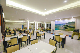 Hua Hin White Villa Hotel