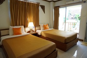 Hua Hin White Villa Hotel