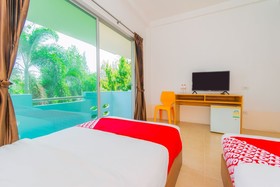 Koh Lak Resort by OYO Rooms