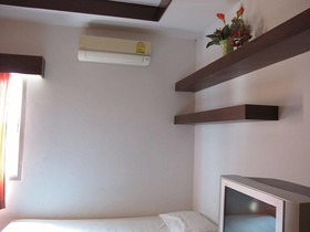 Korwanburi Hotel