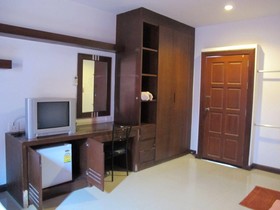 Korwanburi Hotel