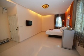 Pearl By The Sea Resort
