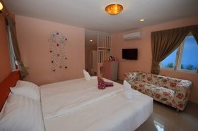 Pearl By The Sea Resort
