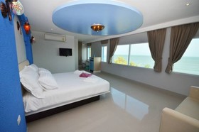 Pearl By The Sea Resort