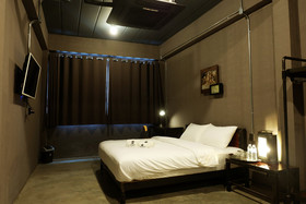 Rider Bedroom Hostel & Cafe