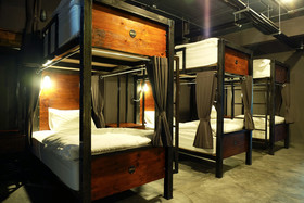 Rider Bedroom Hostel & Cafe