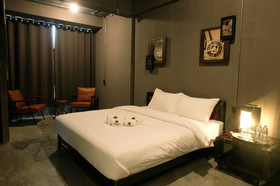 Rider Bedroom Hostel & Cafe