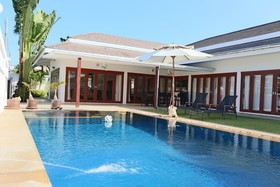 Punika Pool Villa Hua Hin