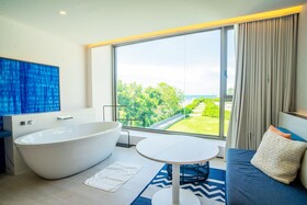 VERSO hua hin – a Veranda Collection
