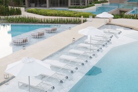 VERSO hua hin – a Veranda Collection